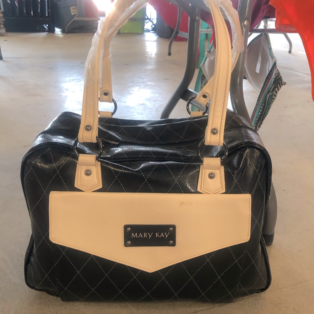 Mary Kay Carrier Tote